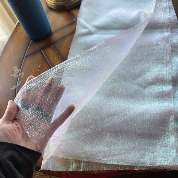 Fabric - Picture 5 of 8